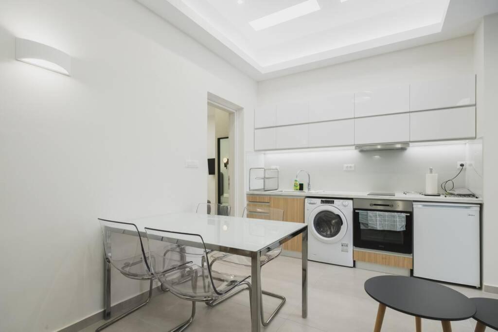 Peris 3 - Central Apt Near Old Town - Ac, Wifi 干尼亞 外观 照片