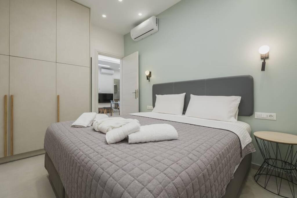 Peris 3 - Central Apt Near Old Town - Ac, Wifi 干尼亞 外观 照片